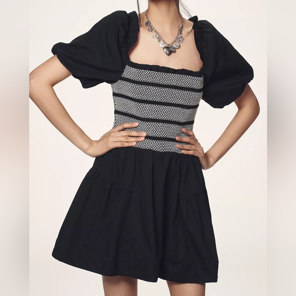 Anthropologie Puff Sleeve Square Neck Smocked Black White Mini Dress size L NWOT